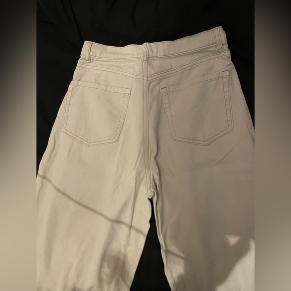 Brand new trendy wide leg pants! Light beige from Ardene size 5 :) - Picture 2 of 4